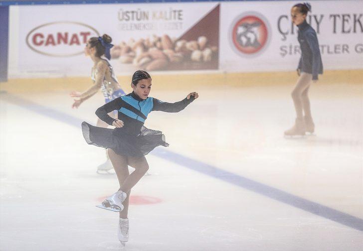 Artistik Buz Pateni Ümitler Spor Toto Federasyon Kupası başladı G3