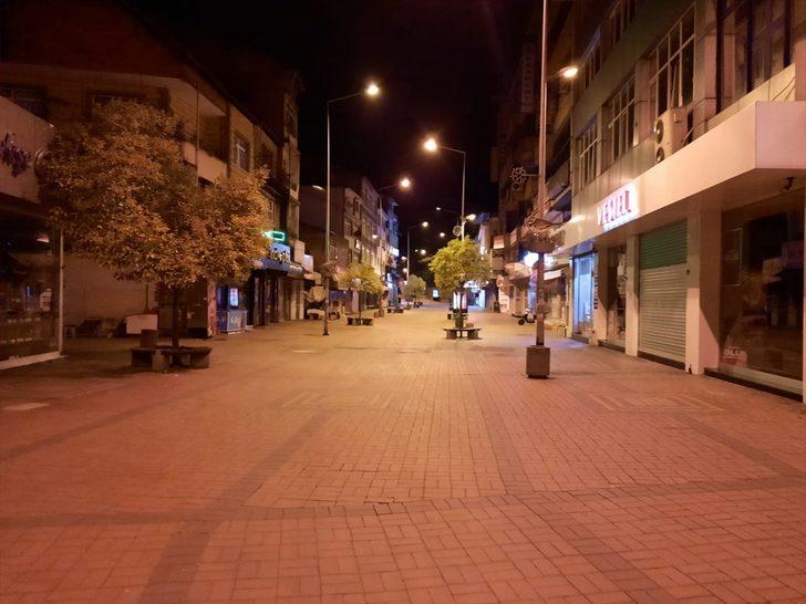 Doğu Marmara ve Batı Karadeniz'de kısıtlamanın başlamasıyla sokaklar boşaldı G4