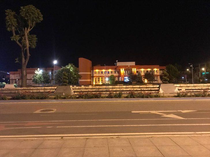 Doğu Marmara ve Batı Karadeniz'de kısıtlamanın başlamasıyla sokaklar boşaldı G5