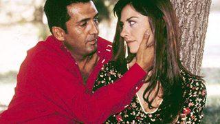 Efsane dizi Zerda'nın yıldızı Ece Uslu son haliyle dikkat çekti