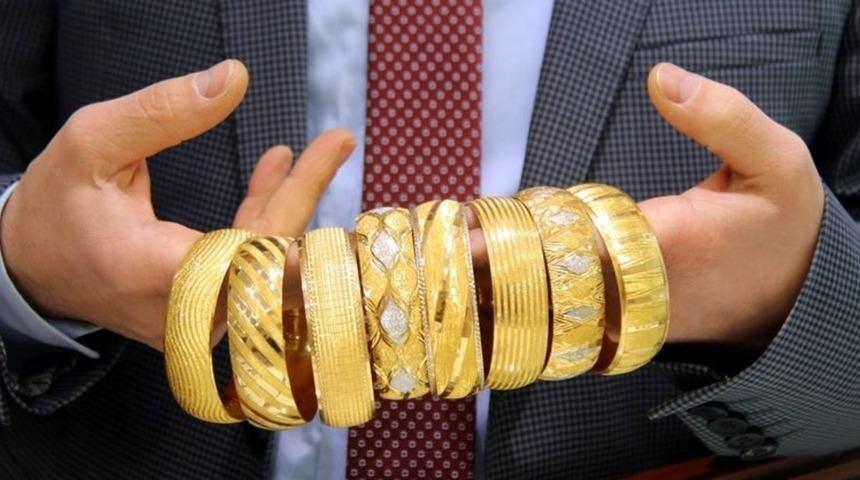 7 Mayıs 22 ayar altın bilezik fiyatları ne kadar oldu? 7 Mayıs 2022 Cumartesi 14,18 ve 22 ayar bilezik ve altın fiyatları...