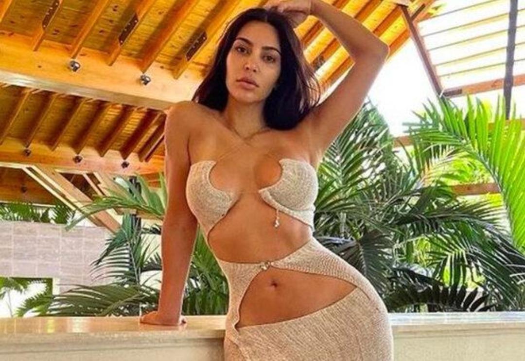 Kim Kardashian hayalindeki erkeği a&ccedil;ıkladı 