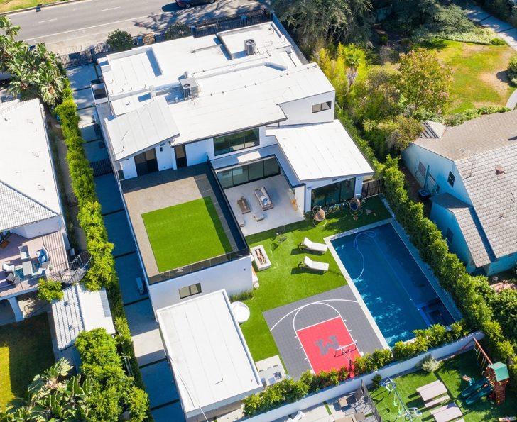 Megan Fox ve sevgilisi Machine Gun Kelly'un yeni evi! Kirası servet değerinde G5