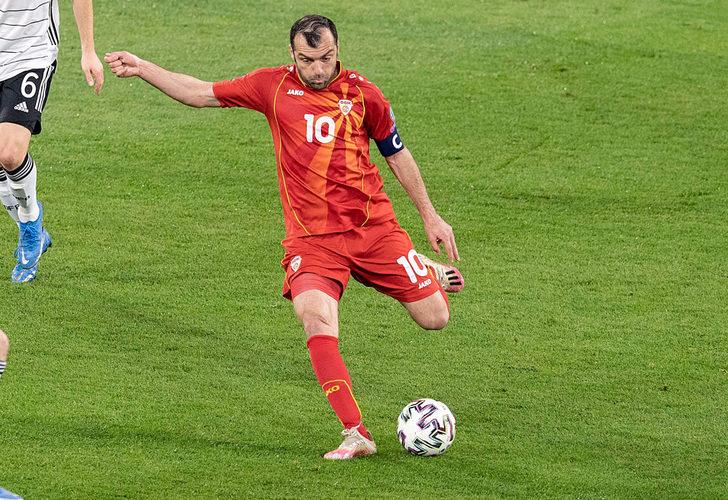 Goran Pandev futbol tarihine geçti