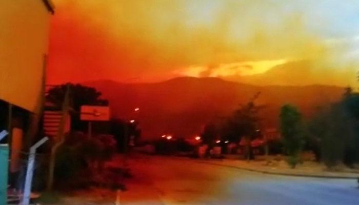 Asit bulutu gökyüzünü kapladı! Antalya'da korkutan görüntü