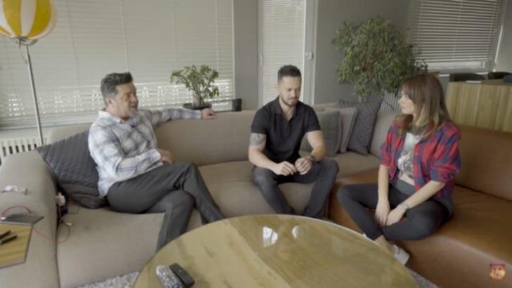 Beyazıt Öztürk'ün 28 yaş küçük sevgilisi ifşa oldu! Ünlü şovmenin evinden fotoğraf paylaştı... G5