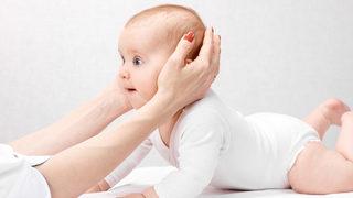 Bebek masajı nasıl yapılır, yararları nelerdir? Hem sakinleştiriyor hem gelişimini olumlu etkiliyor