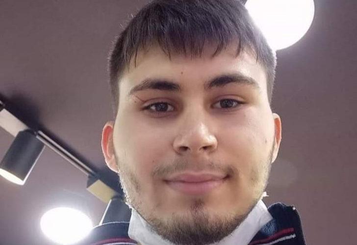 Bal�kesir'de deh�et! Para vermeyen anne ve babas�n� b��aklayarak �ld�rd�