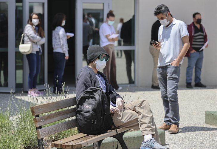 Tüm SGK'li çalışanların aşılanmasına başlandı, aşı merkezlerinde yoğunluk yaşanıyor G2