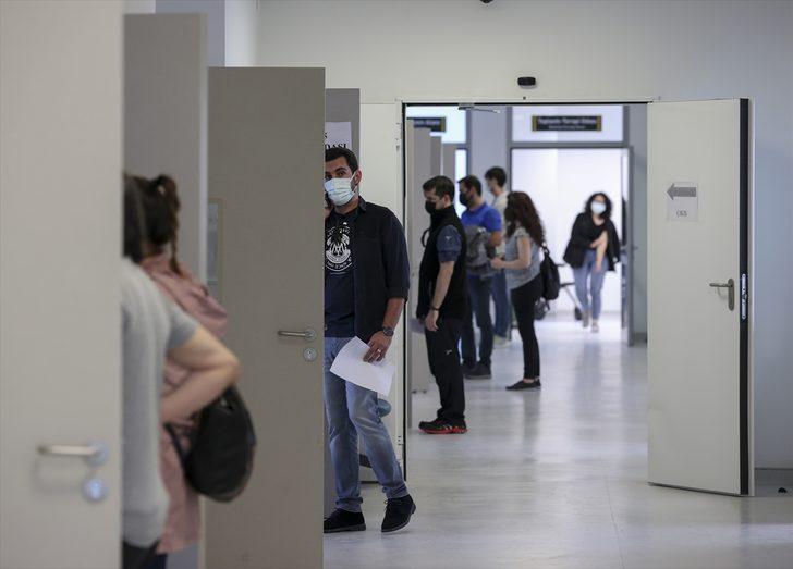 Tüm SGK'li çalışanların aşılanmasına başlandı, aşı merkezlerinde yoğunluk yaşanıyor G5