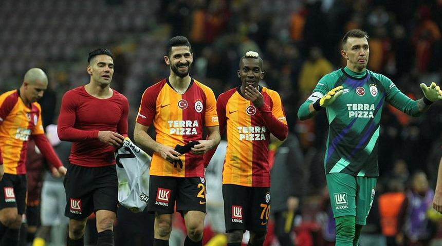 Radamel Falcao koronavirüse yakalandı