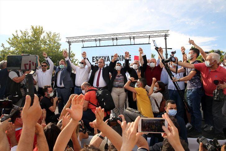 GÜNCELLEME 2- Didim Belediye Başkanı Atabay ile avukatı, bir grubun sopalı saldırısına uğradı G2