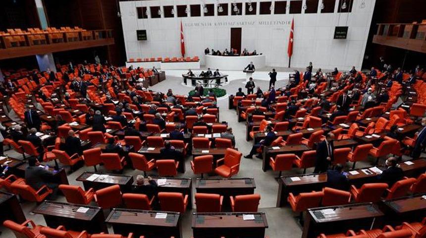 Meclis'te AK Partili Kiler'in "havlatıyorsun" sözlerine CHP ve HDP'den tepki