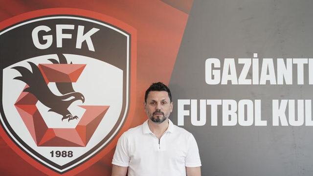 Erol Bulut, Papiss Cisse'yi transfer ediyor