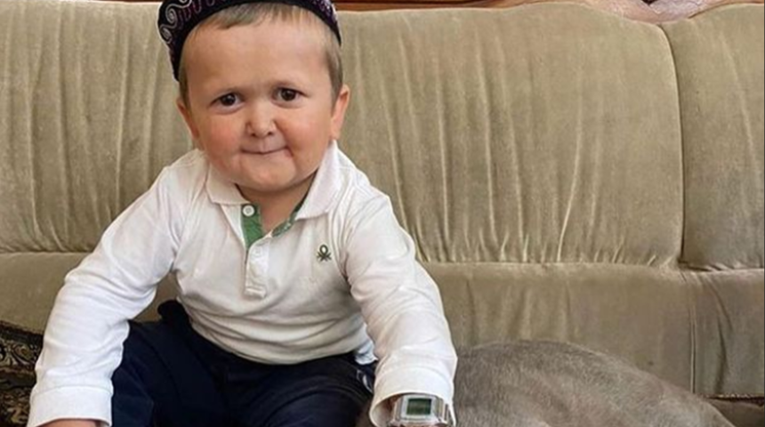 Sosyal medyanın son dönemdeki fenomen ismi Dağıstanlı: Hasbulla Magomedov