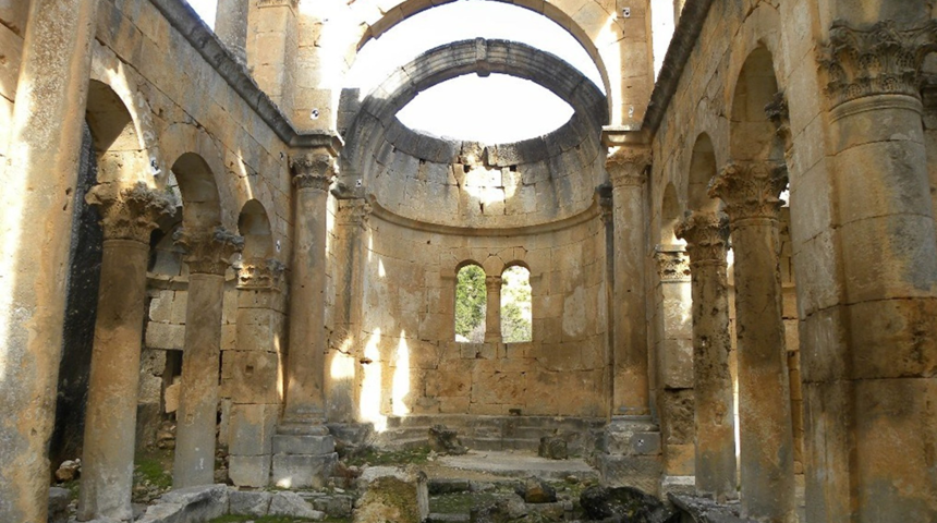 Mersin’in Ayasofya’sı olarak bilinen ‘Alahan Manastırı’ turistlerin odak noktası oldu