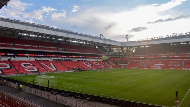 PSV Eindhoven: Galatasaray ın Şampiyonlar Ligi &ouml;n eleme turunda eşleştiği Philips iş&ccedil;ilerinin kurduğu k&ouml;kl&uuml; kul&uuml;p 1