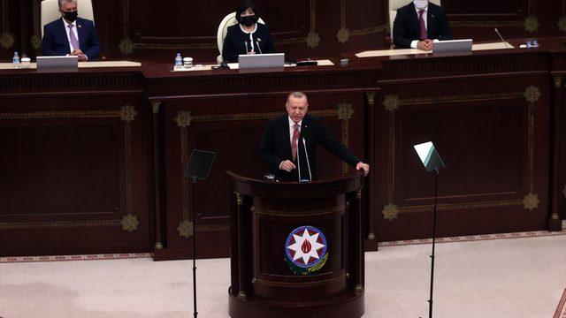 Cumhurbaşkanı Erdoğan: Tüm dünya bilsin ki Azerbaycan'ın yanındayız