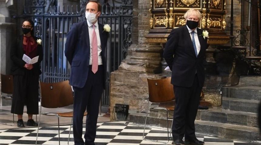 Covid: İngiltere Başbakanı Johnson'ın Sağlık Bakanı Hancok i&ccedil;in k&uuml;f&uuml;rl&uuml; ifadeyle 'Umutsuz vaka' dediği ortaya &ccedil;ıktı