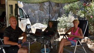 Fransız aile her şeyi satıp dünya turuna çıktı: Belki yaşamımızı Türkiye'de sürdürürüz