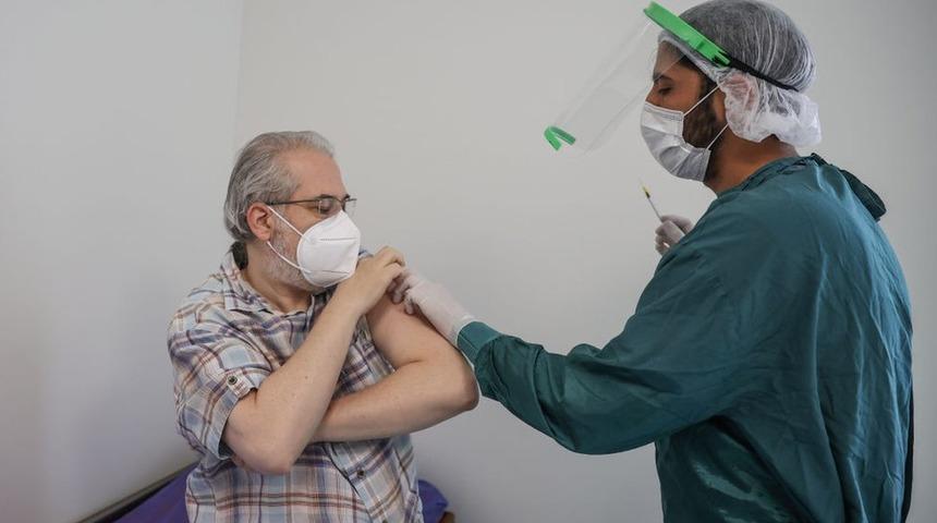 Covid aşısı: MHRS ve e-nabız üzerinden randevu nasıl alınır, kimler aşı olabilir?