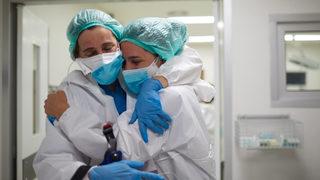 24 saatte bir buçuk milyona yakın aşı yapıldı