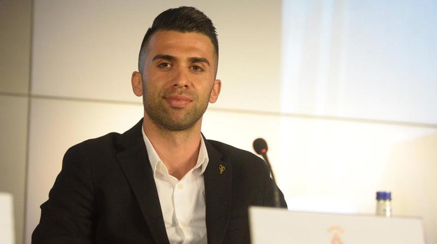  Emre Taşdemir: Yeni sözleşme imzaladığım için çok mutluyum