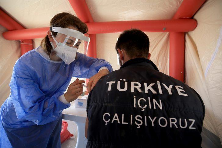 Trakya'da OSB çalışanları aşılama faaliyetlerine yoğun ilgi gösteriyor G5