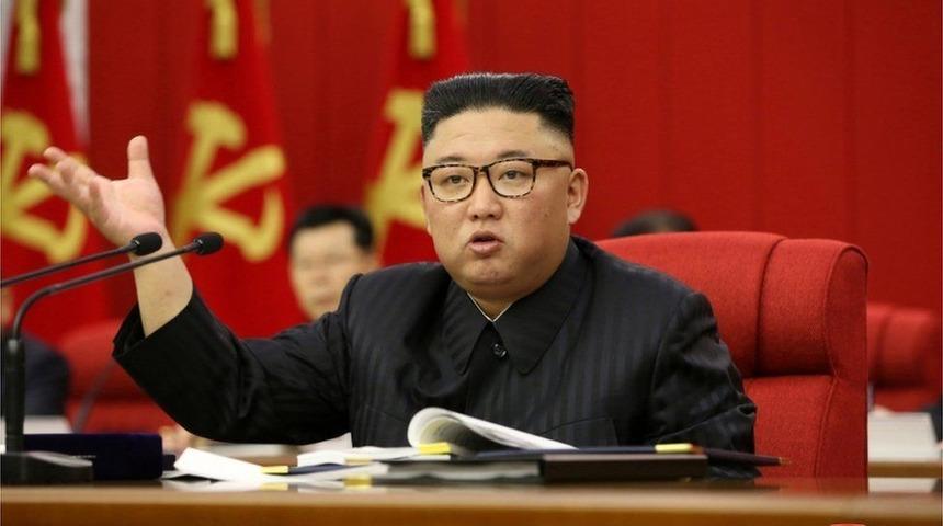 Kuzey Kore lideri Kim Jong-un &uuml;lkede gıda sıkıntısı olduğunu kabul etti