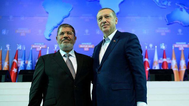 Muhammed Mursi kimdir?: Mısır ın halkoyuyla se&ccedil;ilip darbeyle devrilen eski cumhurbaşkanı 1