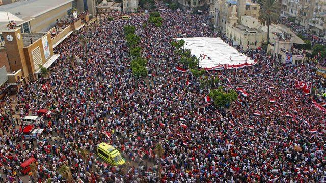 Muhammed Mursi kimdir?: Mısır ın halkoyuyla se&ccedil;ilip darbeyle devrilen eski cumhurbaşkanı 3
