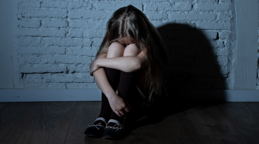 Anne şikayetçi oldu, iğrenç olay ortaya çıktı! Üvey dedeye 6 yıl 3 ay hapis