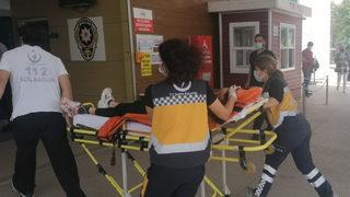 Eşini çalıştığı lisenin içinde bıçaklayarak öldürdü