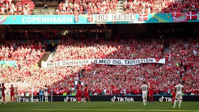 EURO 2020'de tarihi anlar! Danimarka-Belçika maçında herkes Eriksen'i alkışladı