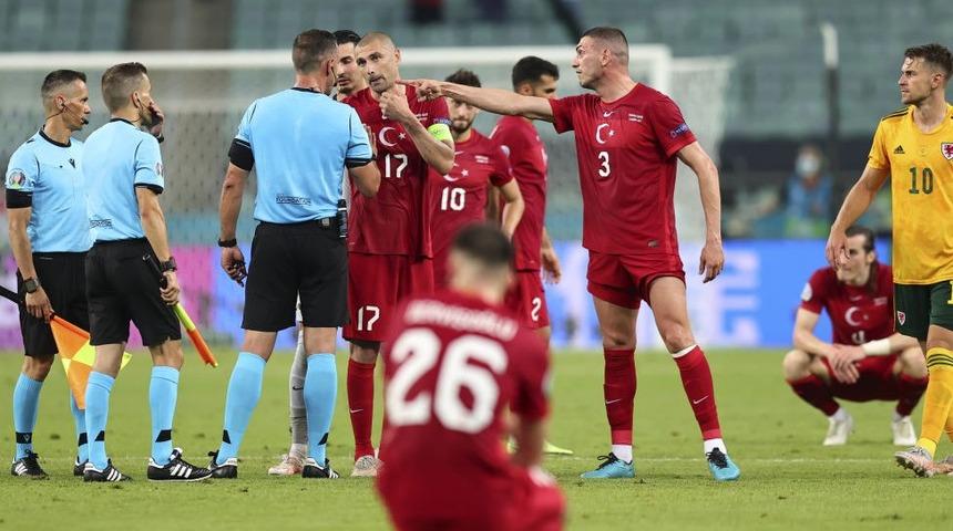 T&uuml;rkiye EURO 2020'de beklentileri neden karşılayamadı?