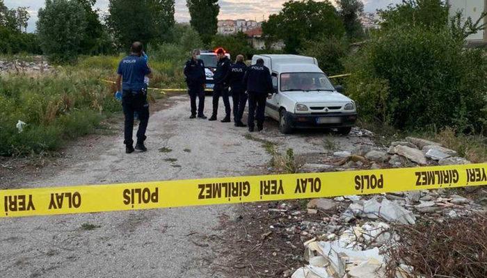 Park halindeki araçta cansız bedeni bulundu