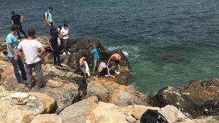 Selfie çekerken canından oluyordu