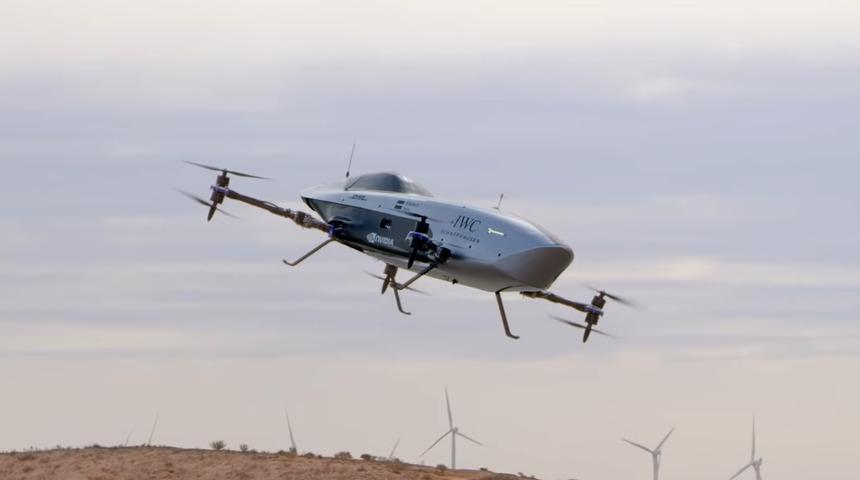 Dünyanın ilk uçan yarış arabası havalandı!