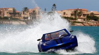 Üç arkadaş kafa kafaya verip üretti! Suda gidebiliyor