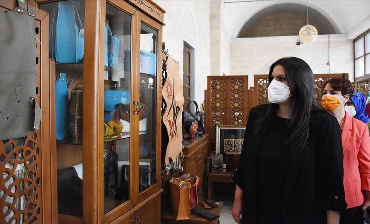 AK Partili Sarıeroğlu Kırşehir'de ziyaretlerde bulundu G3