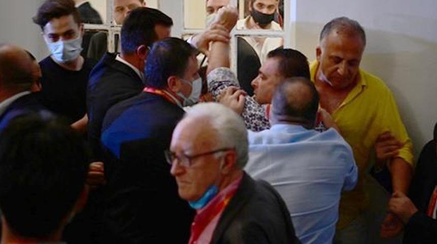 Galatasaray seçiminde gerginlik