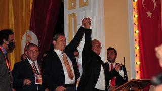 Galatasaray'ın yeni başkanı Burak Elmas oldu