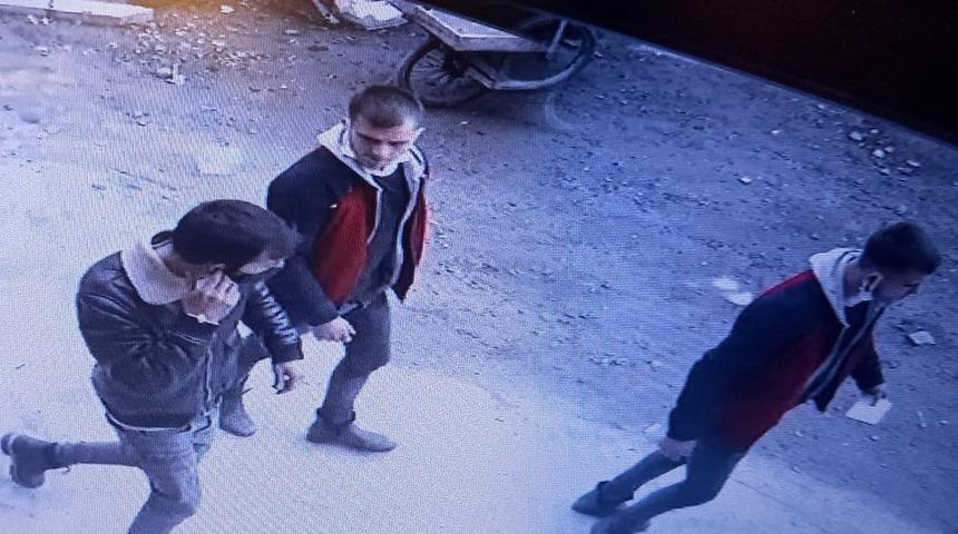 Taksiciye büyük şok! Sigara diye bonzai vermişler