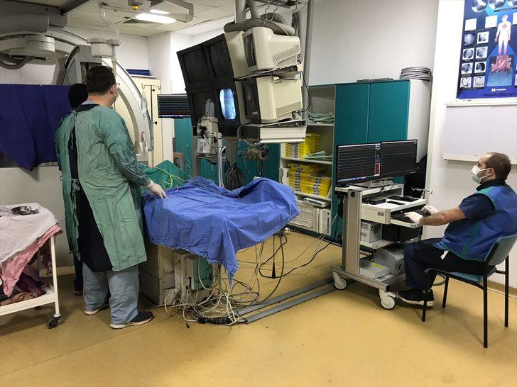 Zonguldak'ta kalp ritim bozukluğu yaşayan hastalar "elektrofizyolojik" tanı yöntemiyle şifa buluyor G1