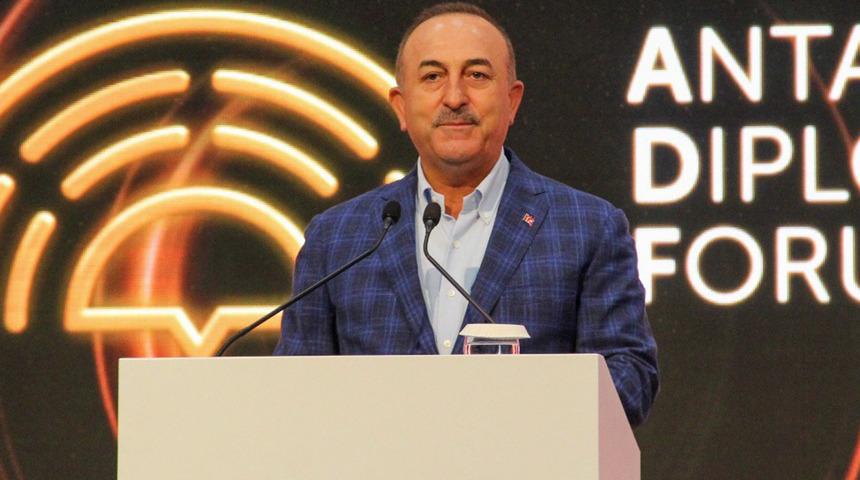Son Dakika! Bakan Çavuşoğlu: Yunanistan'ın provokasyondan vazgeçmesi lazım