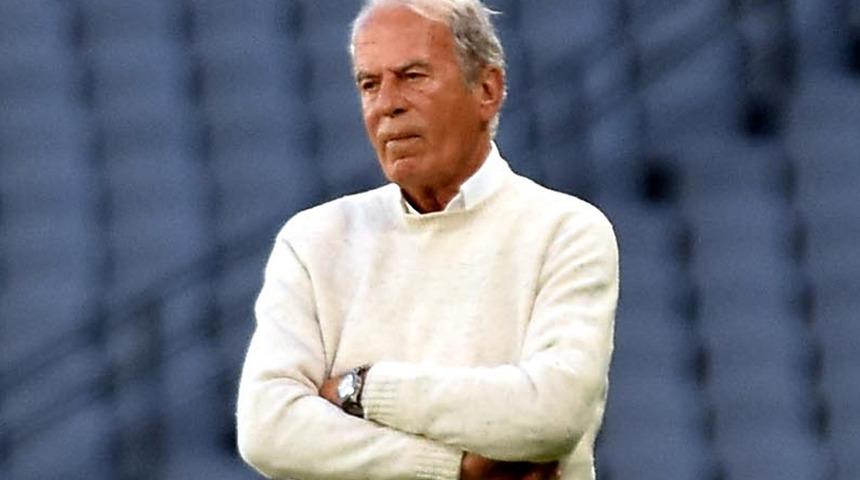  Altay'da Mustafa Denizli belirsizliği