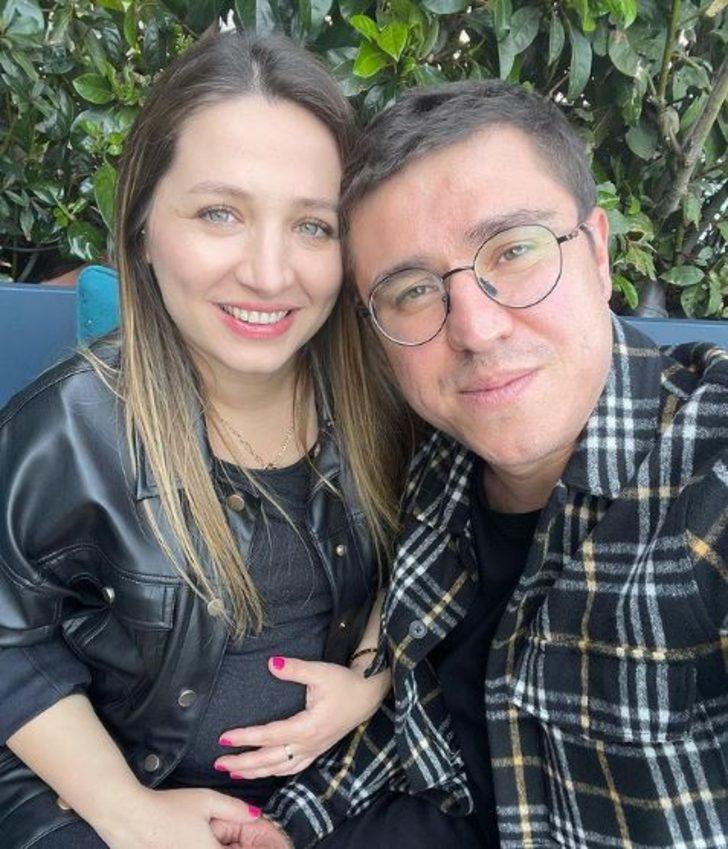 İbrahim Büyükak'tan tebessüm ettiren paylaşım: 'Bugün benimde ilk babalar günüm' G1