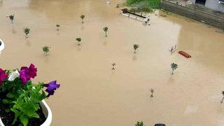 Çorlu'da sağanak yağış! Şehir göle döndü