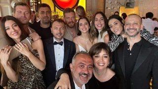 Kıvanç Tatlıtuğ ve Başak Dizer, yönetmen Uluç Bayraktar'ın düğününe katıldı