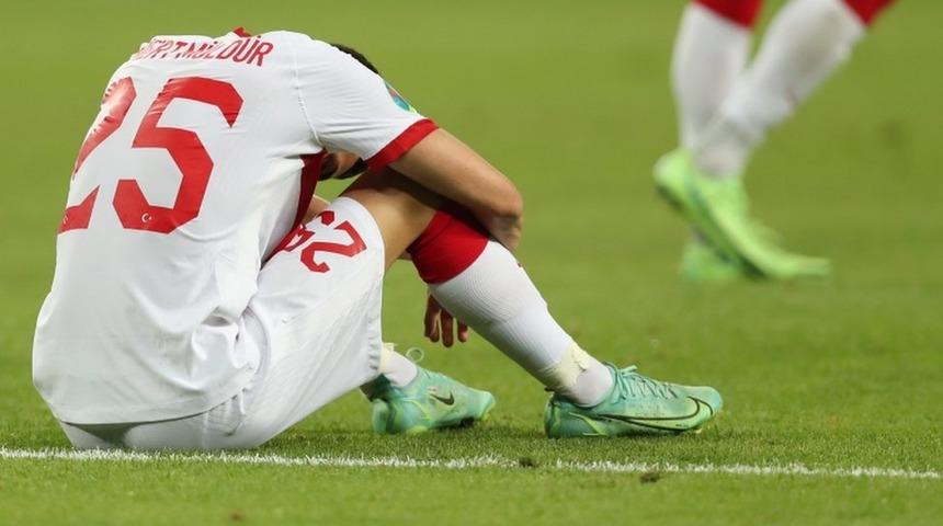 T&uuml;rkiye EURO 2020'ye puansız veda etti